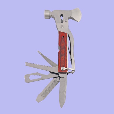 hacha para madera y herramientas